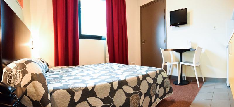 Aparthotel Residhotel Lyon Lamartine 3*